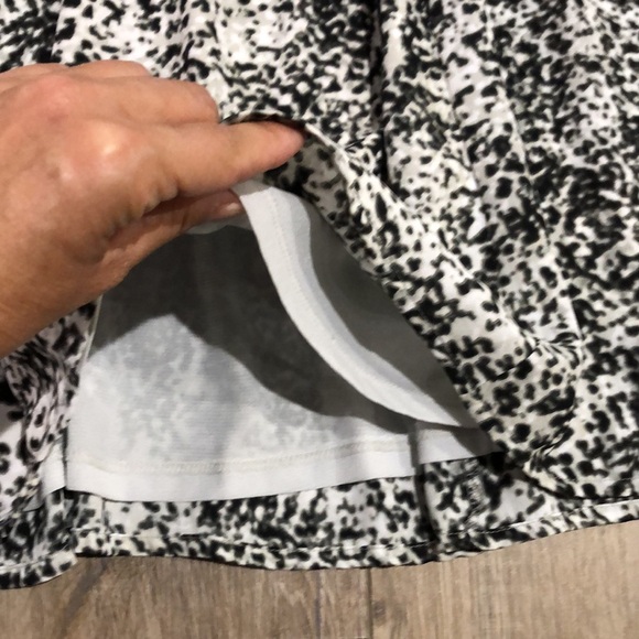 Like new! - APT. 9 Sleeveless Dress - Picture 3 of 9